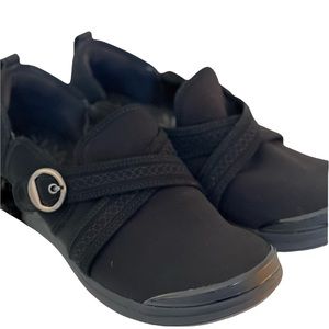 Bzees comfortable flats.